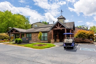 Building Photo - Brighton Valley Apts