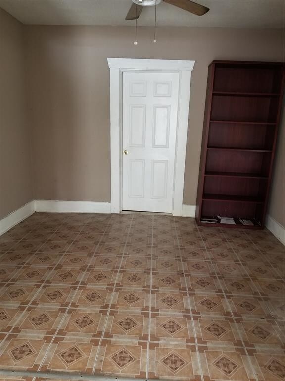 Foto del edificio - 1906 Granger St