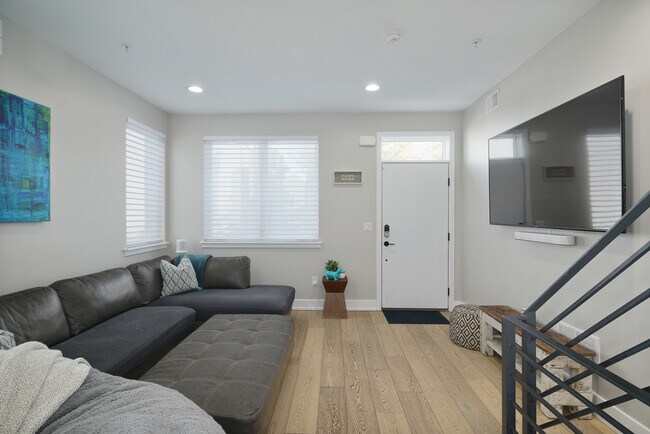 Foto del edificio - 1110 S 27th St