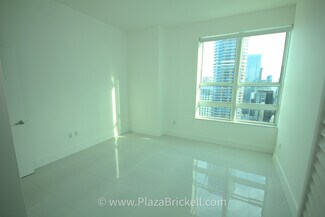 Building Photo - 950 Brickell Bay Drive