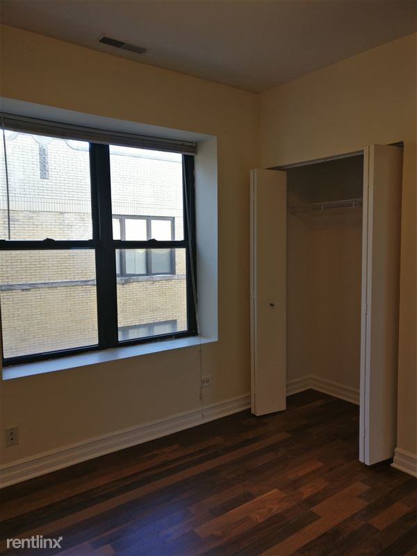 Foto del edificio - 4345 N Sawyer Ave