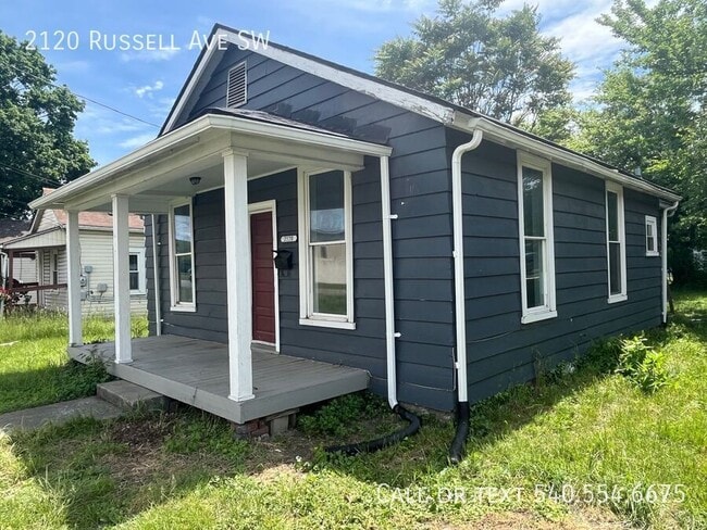 Building Photo - 2120 Russell Ave SW