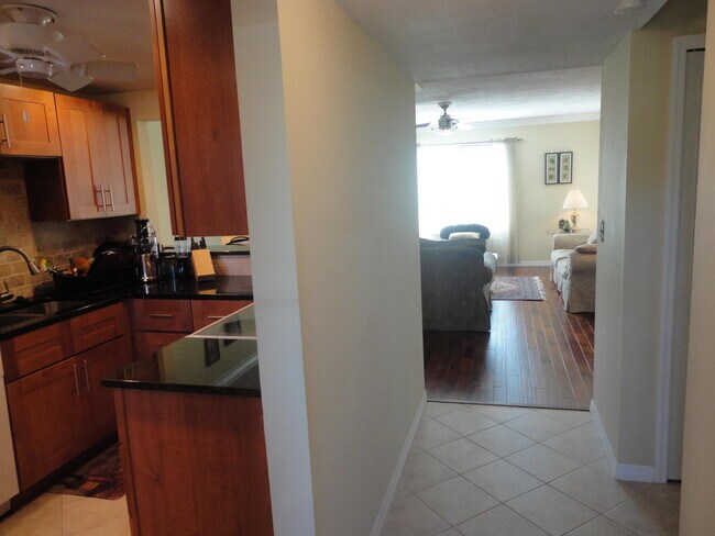 Foto del edificio - 5433 SE Miles Grant Rd