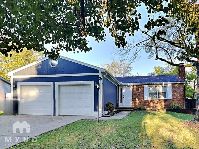 Building Photo - 2055 Drumlin Dr