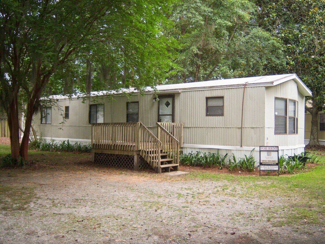 Primary Photo - 6803 Waters Ave