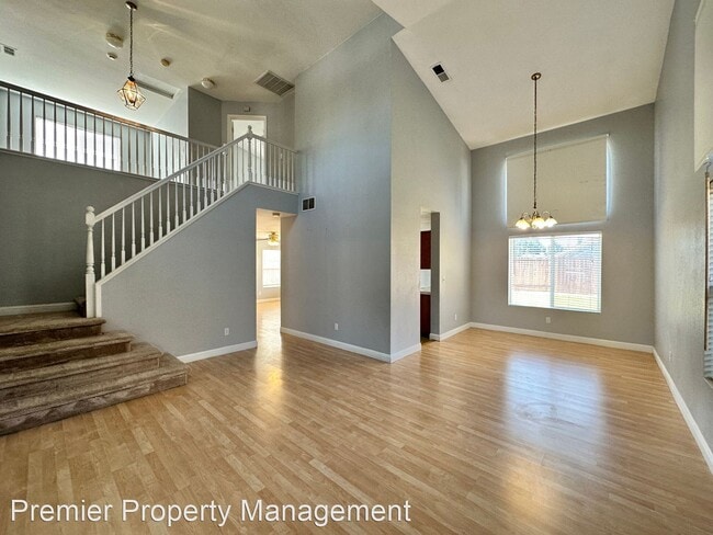 Building Photo - 3 br, 2.5 bath House - 10761 BASIE WAY
