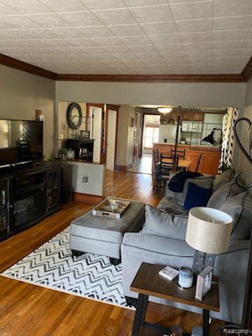 Building Photo - 6864 Scotch Lake Dr