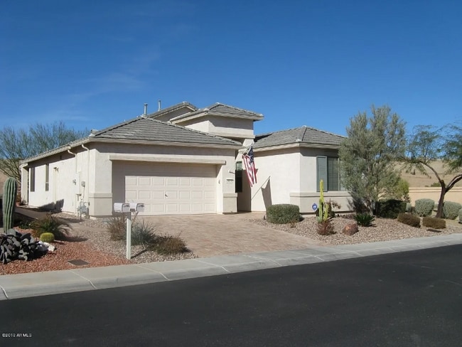 Building Photo - 18478 N Canal Dr