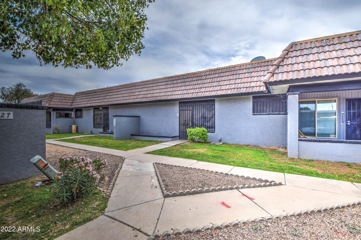 9029 W Elm St, Phoenix, AZ 85037 Townhome Rentals in Phoenix AZ