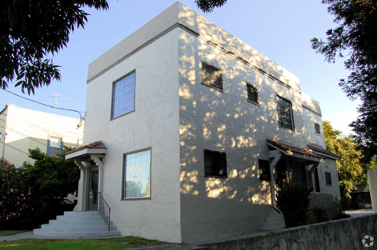 Building Photo - 254 N 4th St