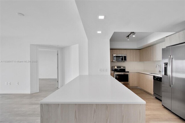 Foto del edificio - 1500 Bay Rd