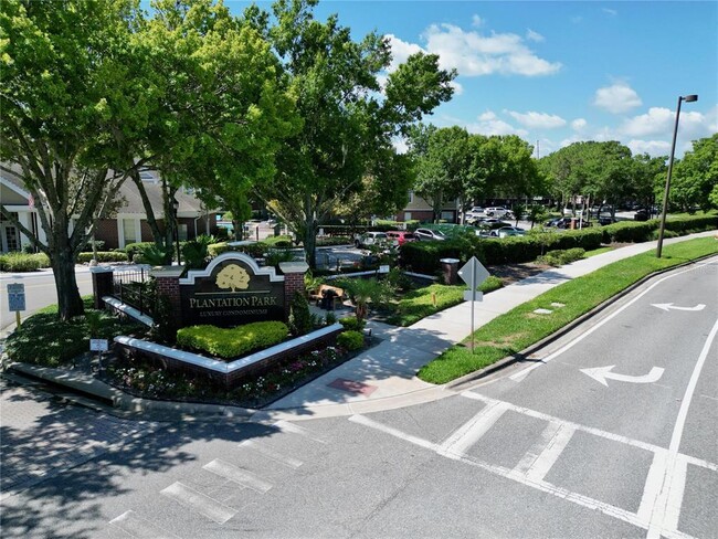Building Photo - 13025 Mulberry Park Dr