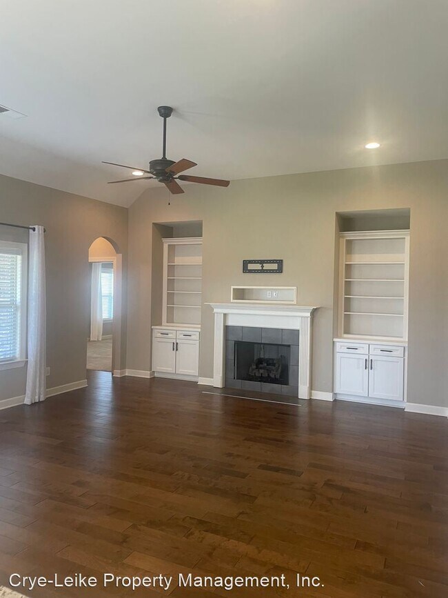 Foto del edificio - 5 br, 3 bath House - 5877 Shiloh Ln