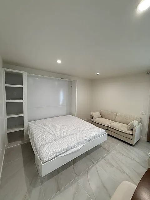 Foto del edificio - Private ADU with Designer Finishes & Separate Entrance in Desirable Castaic
