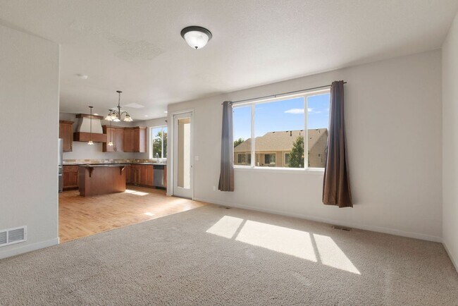 Foto del edificio - 4406 Cypress St