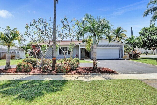 Foto del edificio - 5380 SW 8th Ct