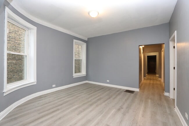 Foto del edificio - 7414 S Harvard Ave