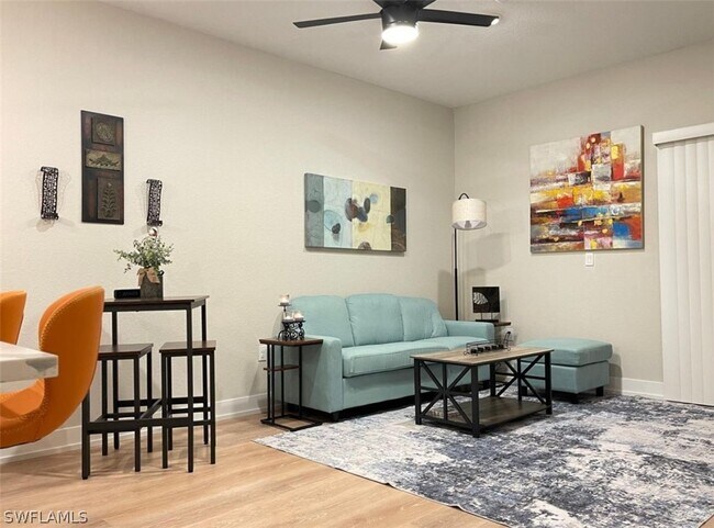 Foto del edificio - 312 Bamboo Dr