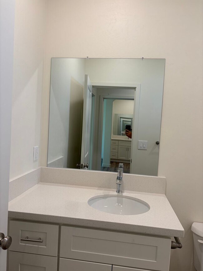 Foto del edificio - 6011 Cougar Trl