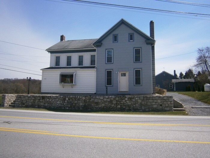 3 BR, 1 Bath Home in Spring Grove School D... House Rental in