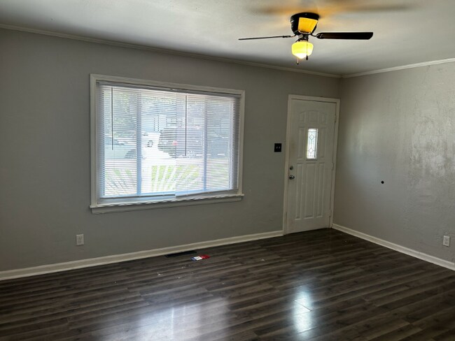 Building Photo - 806 133rd Cir
