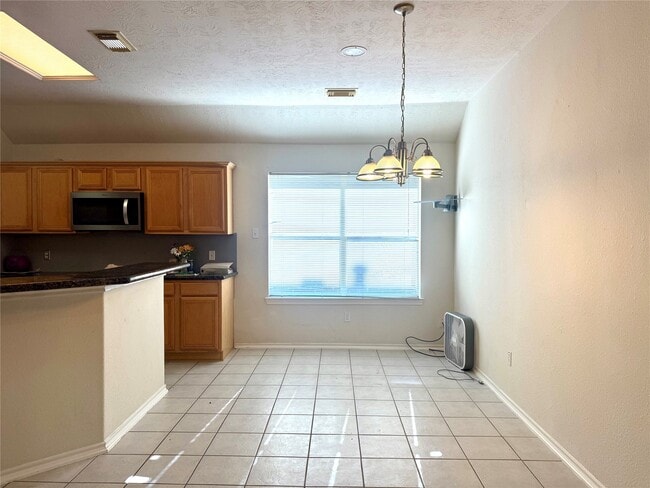 Foto del edificio - 16714 Bethan Glen Ln