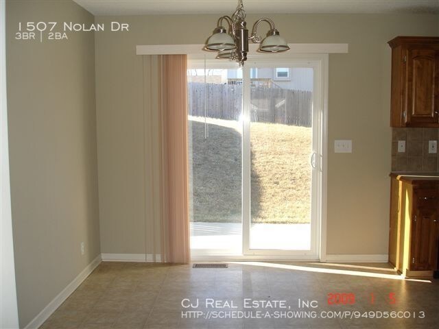Building Photo - 1507 Nolan Dr
