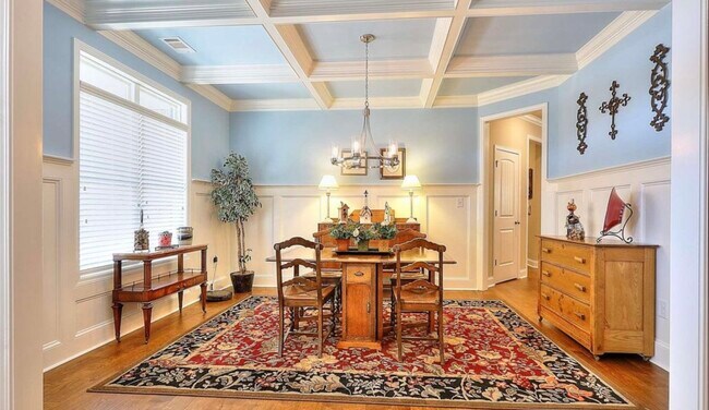 Building Photo - 2638 E Princeton Dr