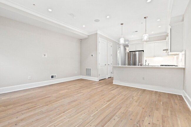 Building Photo - 448 M St NW