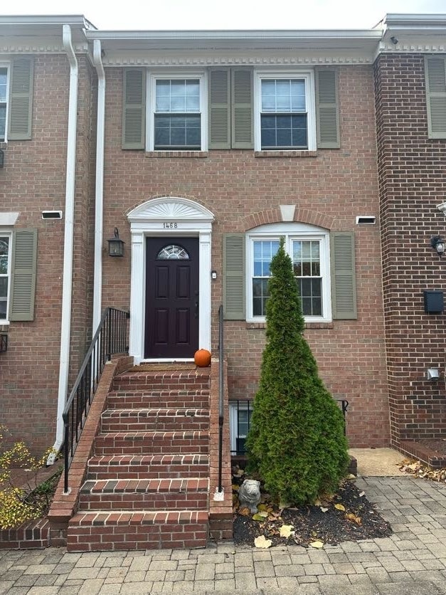 Foto principal - 1468 N Quinn St