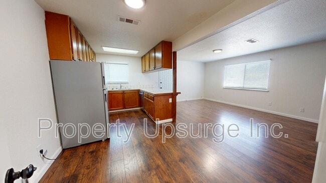 Building Photo - 488 Wiltsey Rd