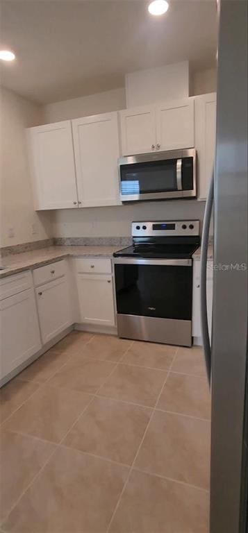 Building Photo - 565 Park Pl Blvd