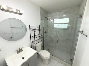 Building Photo - 335 NW 32nd St