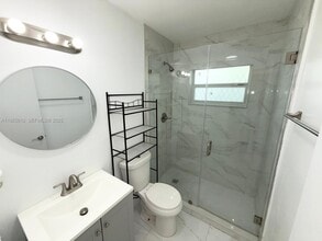 Building Photo - 335 NW 32nd St