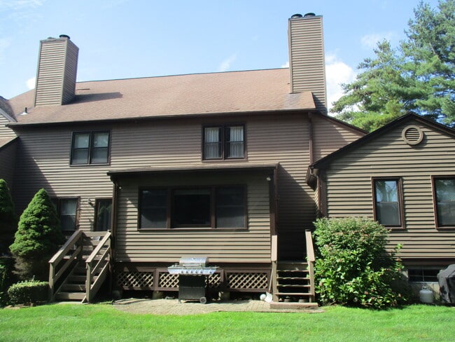Foto del edificio - 33 Stillmeadow Cir