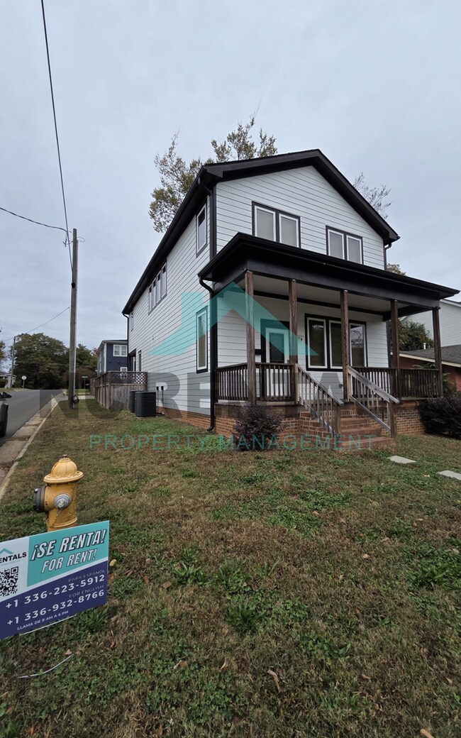 Foto del edificio - 1501 E Jones St