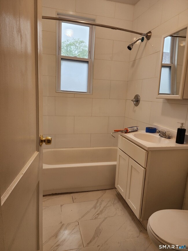 Foto del edificio - 469 Wethersfield Ave