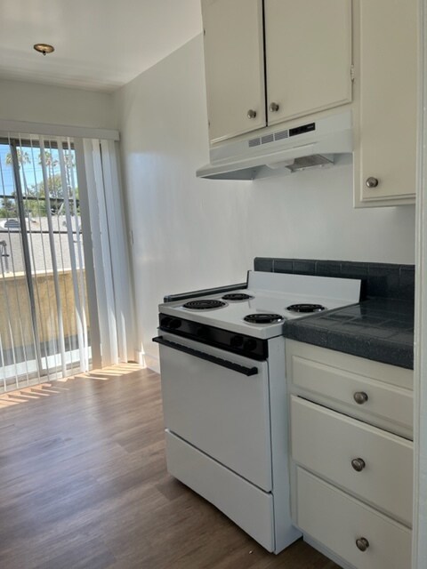Foto del edificio - 3329 Keystone Ave