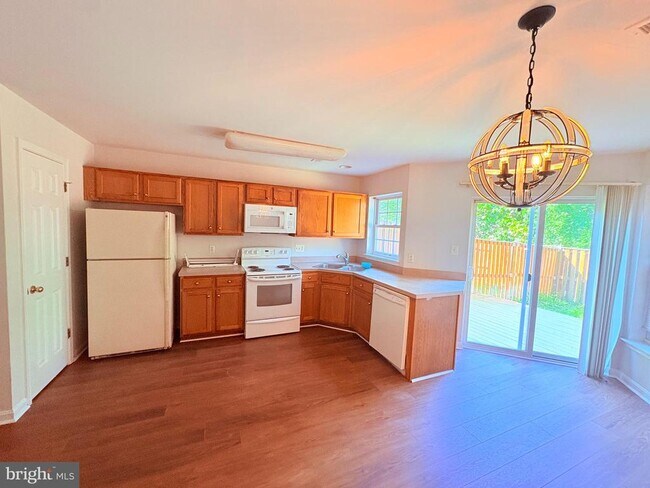 Foto del edificio - 45474 Oak Trail Square
