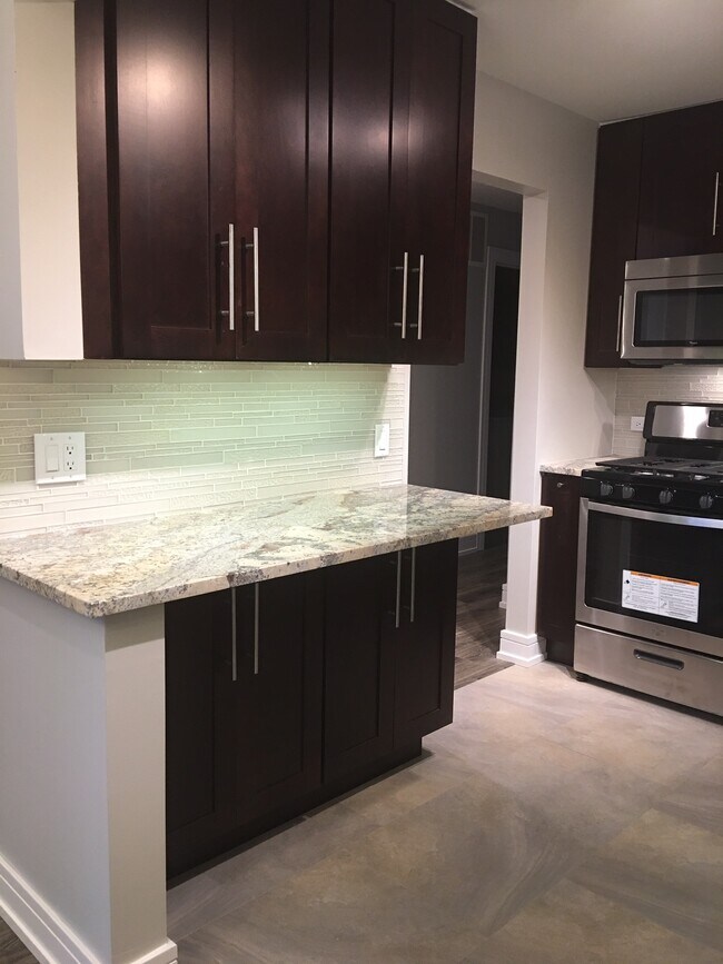 Building Photo - 375 Newgate Ct
