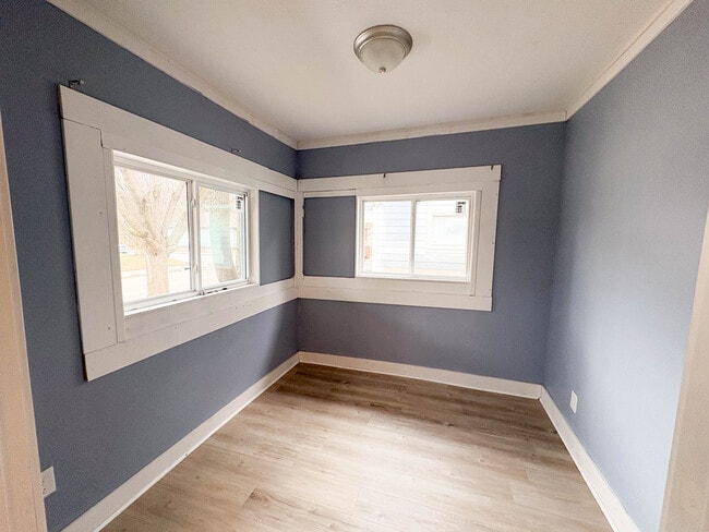 Foto del edificio - 3407 Graceland Ave