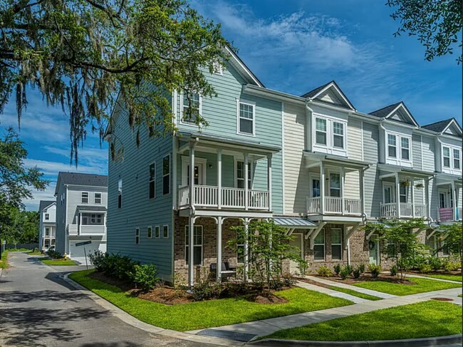 Foto del edificio - 211 Harlequin Aly