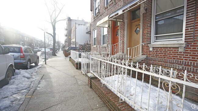 Building Photo - 2040 62nd St