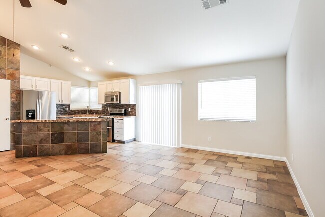 Building Photo - 2430 Inlet Beach Ct