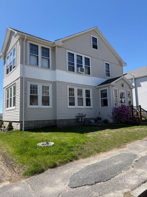 Building Photo - 76 Upsala St