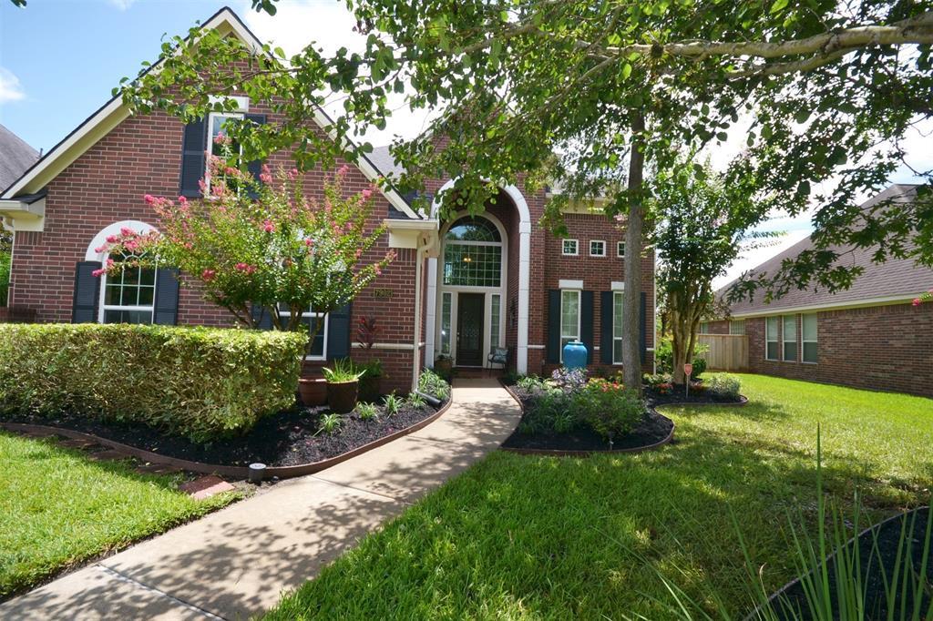 Foto principal - 7902 Silent Forest Dr