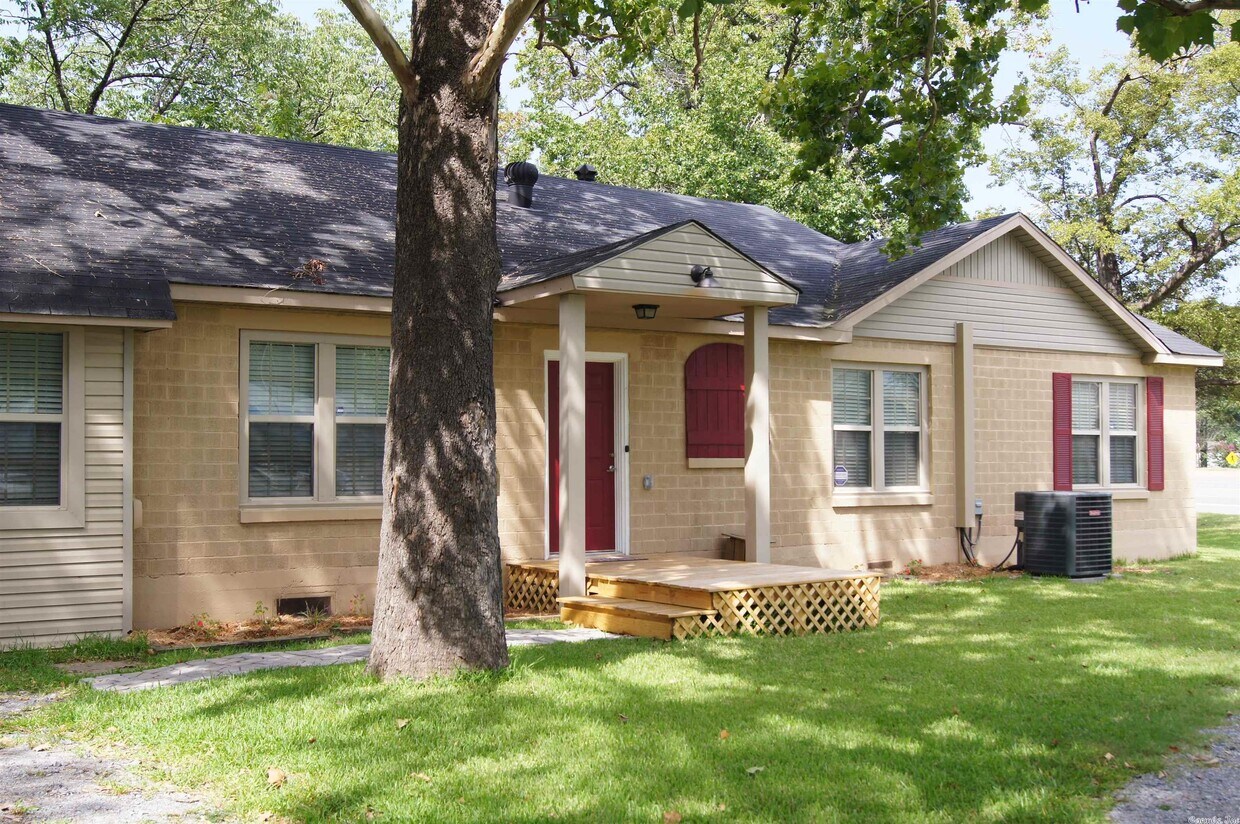 306 S Reynolds Rd, Bryant, AR 72022 House Rental in Bryant, AR