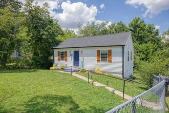 Building Photo - 2801 Edgewood Ave