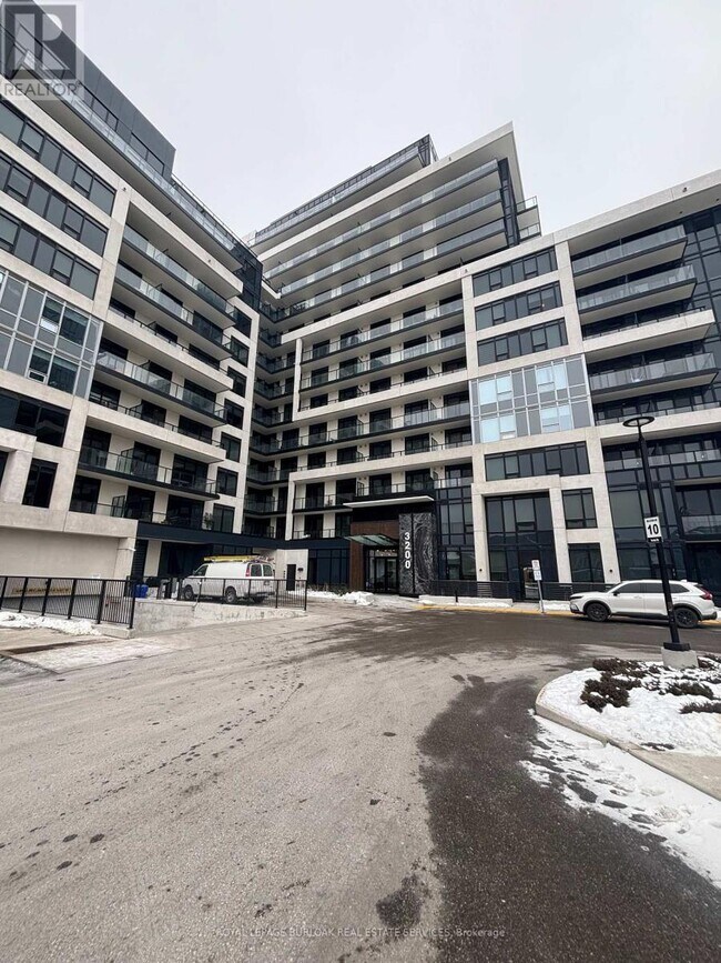 Building Photo - 3200 William Coltson Ave