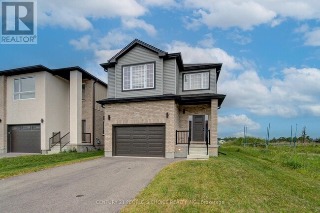 Building Photo - 377 Bradshaw Dr